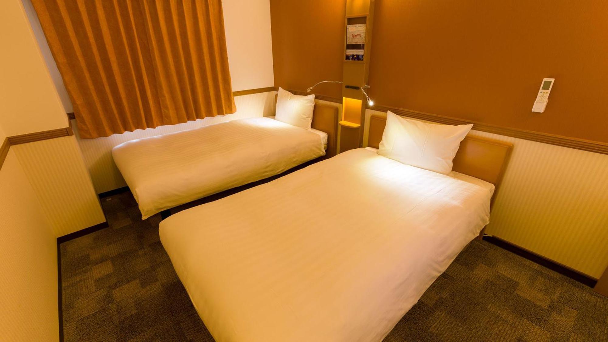 Toyoko Inn Hokkaido Tomakomai Ekimae Rum bild