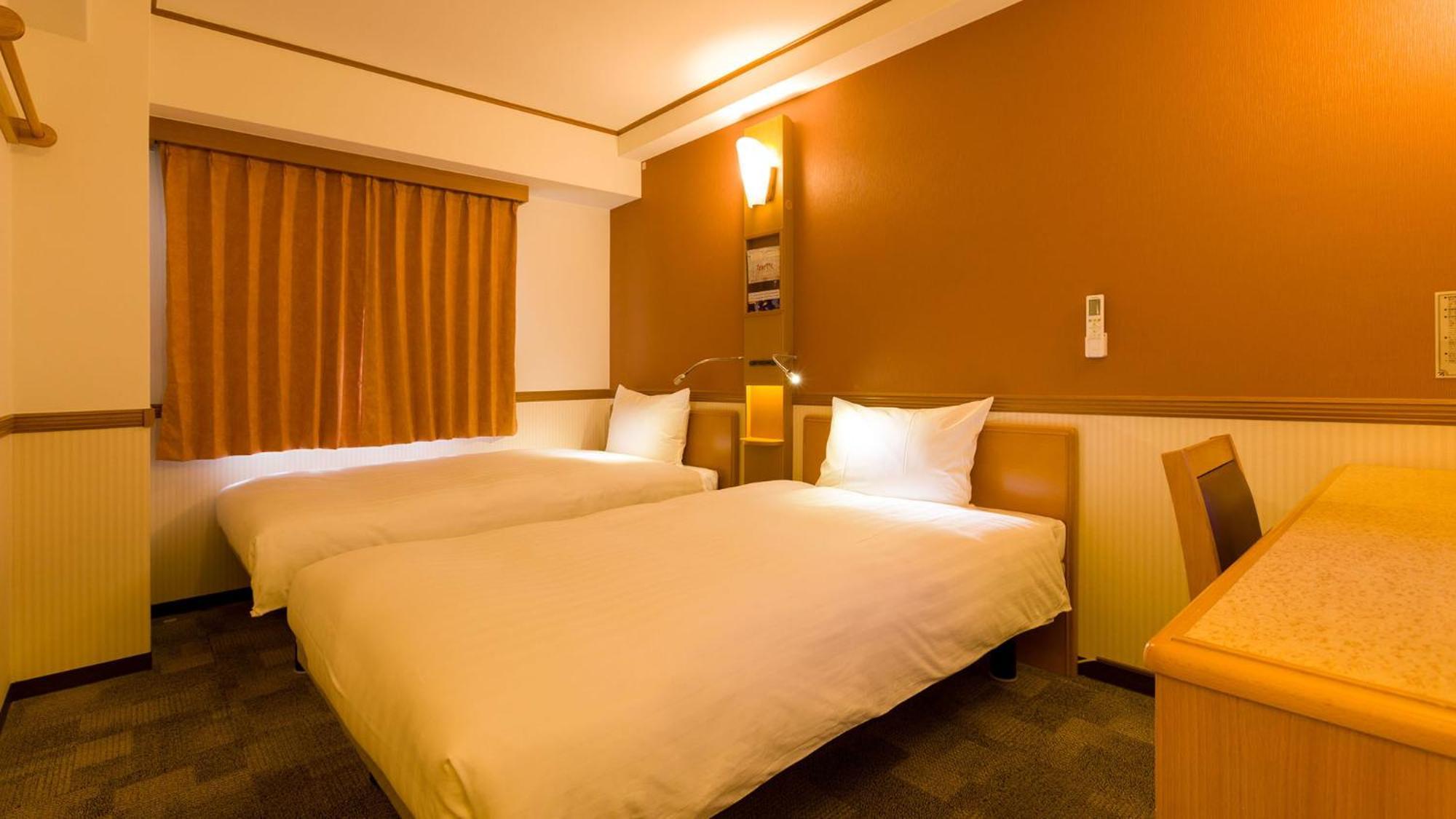 Toyoko Inn Hokkaido Tomakomai Ekimae Rum bild