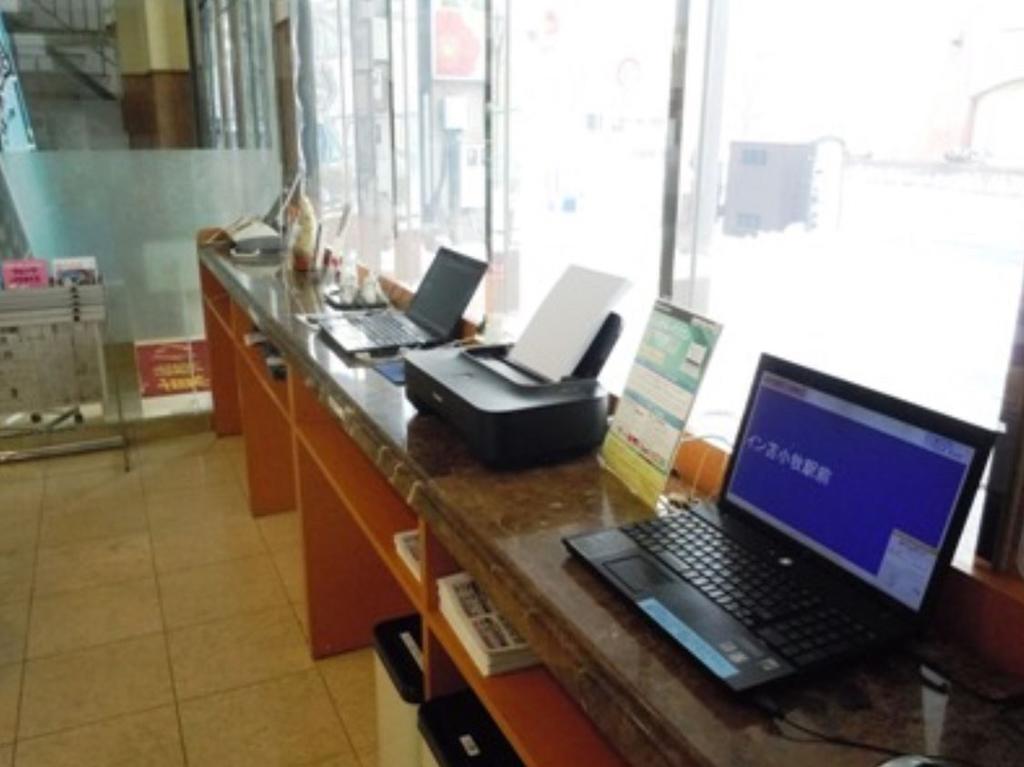 Toyoko Inn Hokkaido Tomakomai Ekimae Exteriör bild